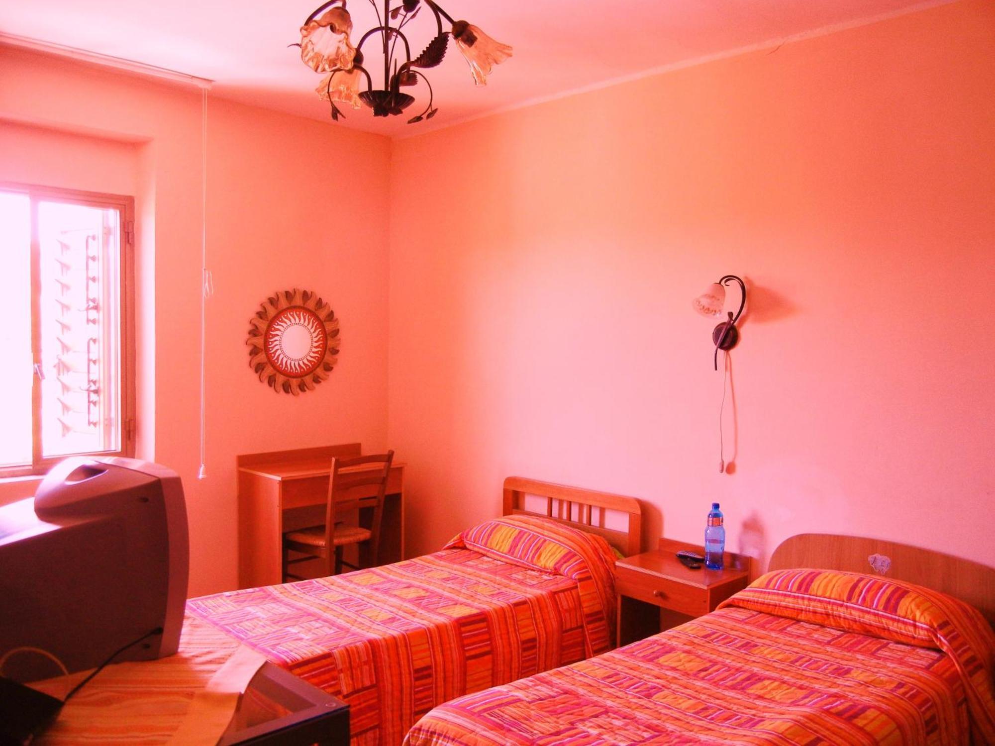 B&B La Pineta Reggio Calabria Exterior photo